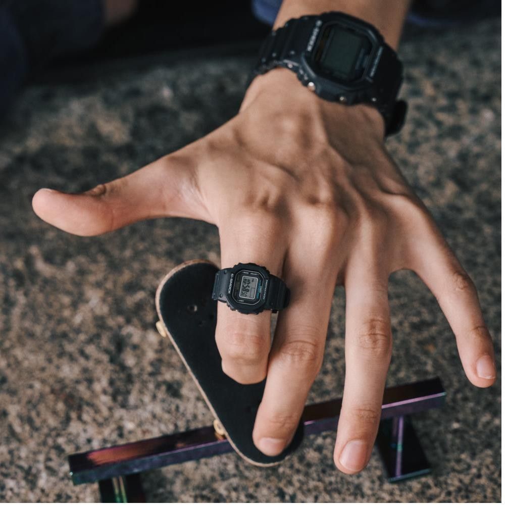 Anello Casio G-Shock Nano DWN-5600-1ER