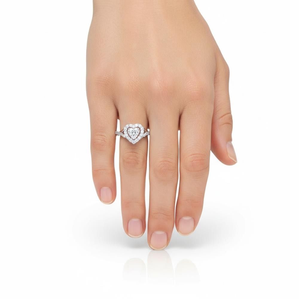 Anello con Diamante taglio a Cuore Oro Bianco 18 Kt