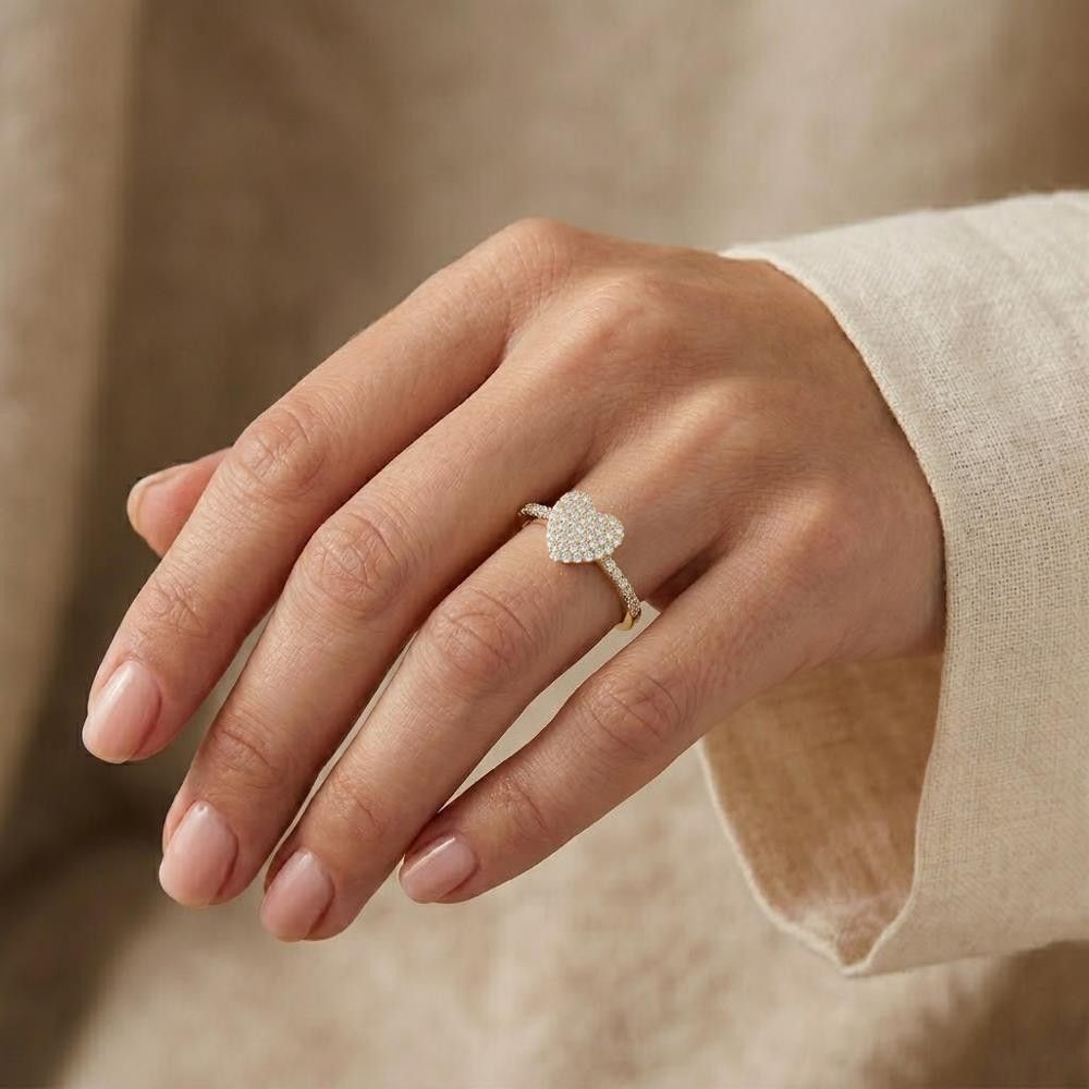 Anello Cuore in Oro Giallo 18 Kt e Cubic Bianca