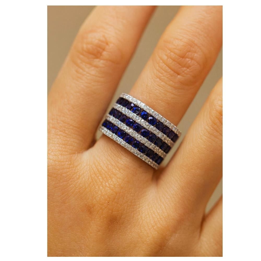 Anello Fascia In Oro Bianco 18 Kt con Zaffiri Blu e Diamanti