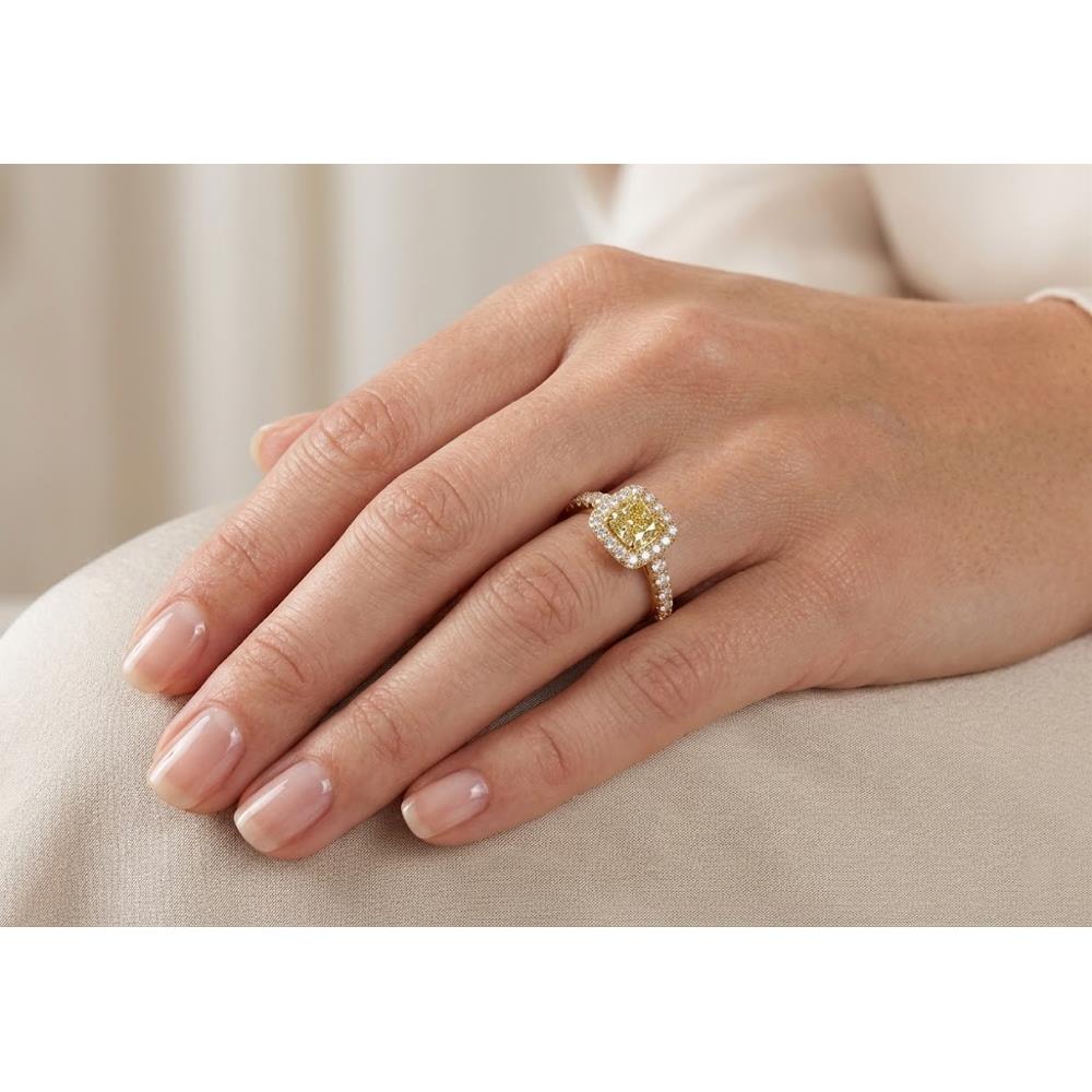 Anello Giorgio Visconti in Oro Giallo 18 Kt e Diamanti