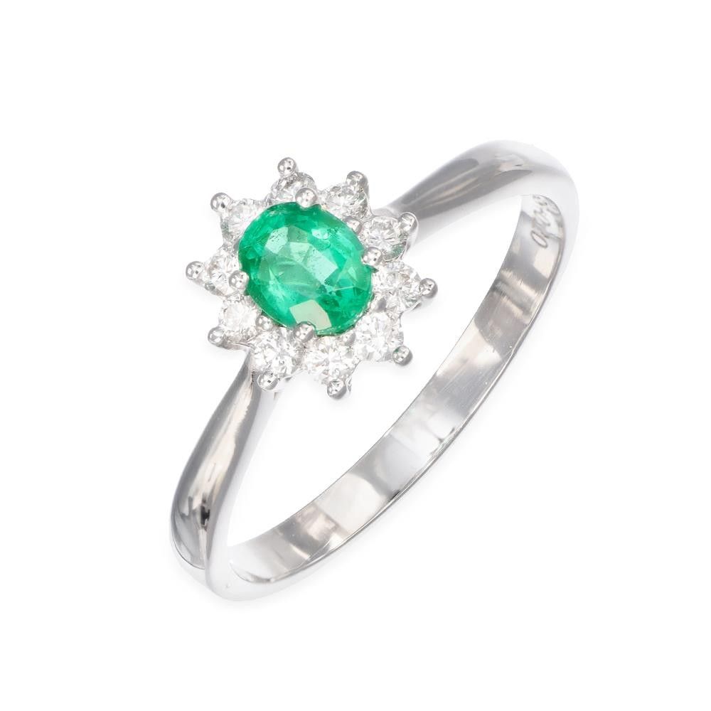 Anello in Oro Bianco 18 Kt con Smeraldo Taglio Ovale e Diamanti