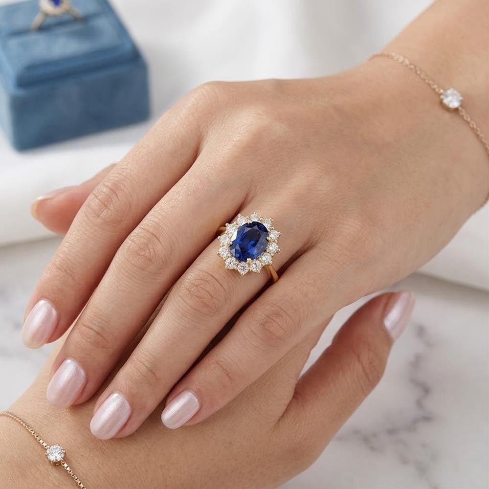 Anello Oro Giallo 18 Kt con Cubic Blu Zaffiro e Bianchi