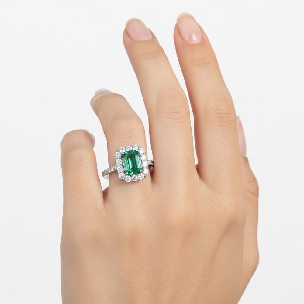 Anello Smeraldo in Oro Bianco 18 Kt con Diamanti