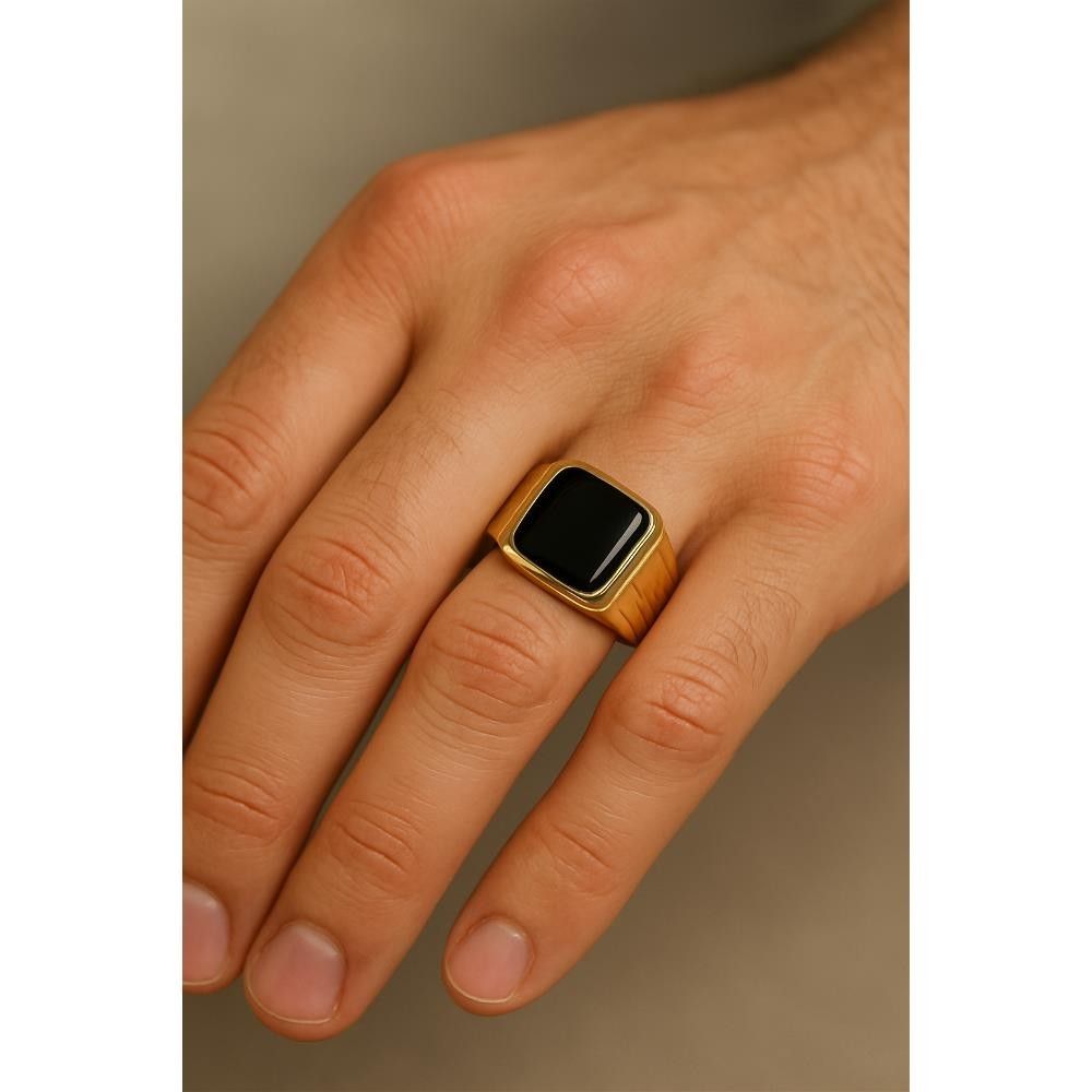 Anello Uomo Sigillo in Oro Giallo 18 Kt e Onice Nera