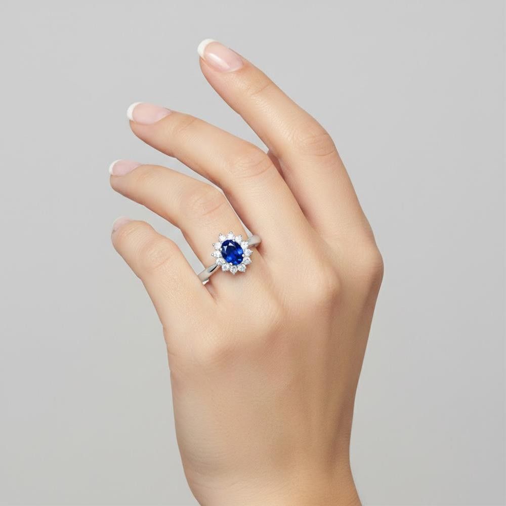 Anello Zaffiro Blu Taglio Ovale e Diamanti in Oro Bianco 18 Kt