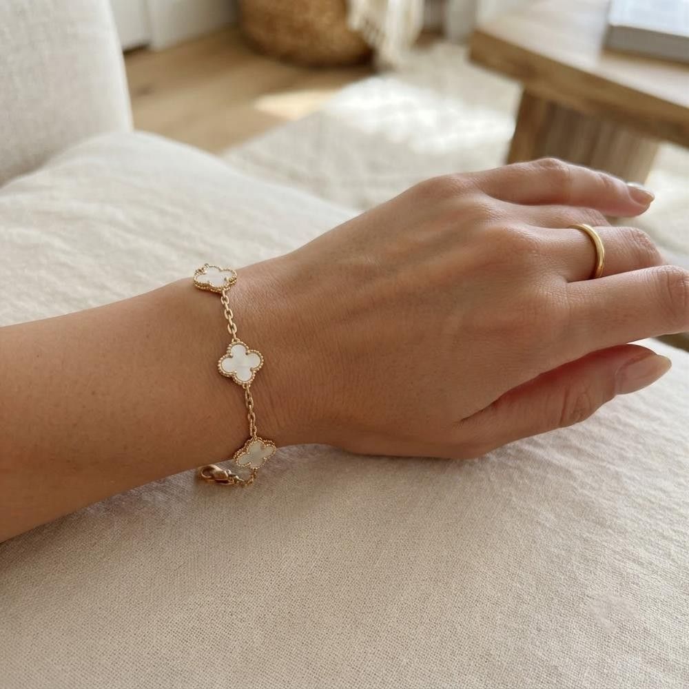 Bracciale con Madreperla in Oro Giallo 18 Kt