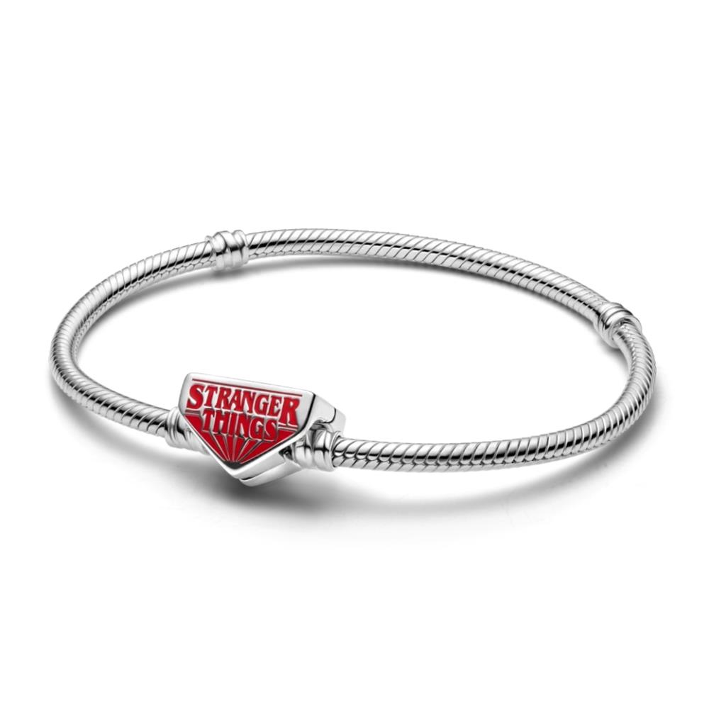 Bracciale Pandora x Stranger Things, con Logo