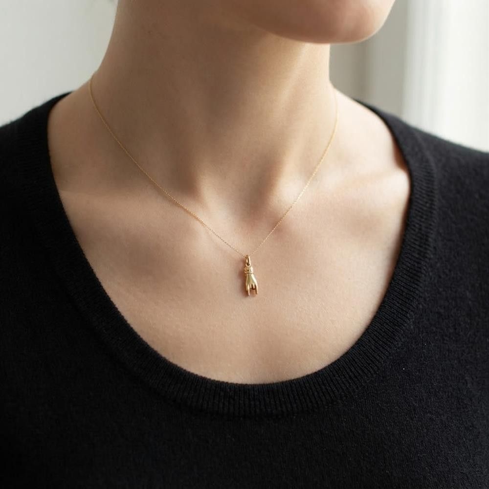 Ciondolo Mano Corna in Oro Giallo 18 Kt
