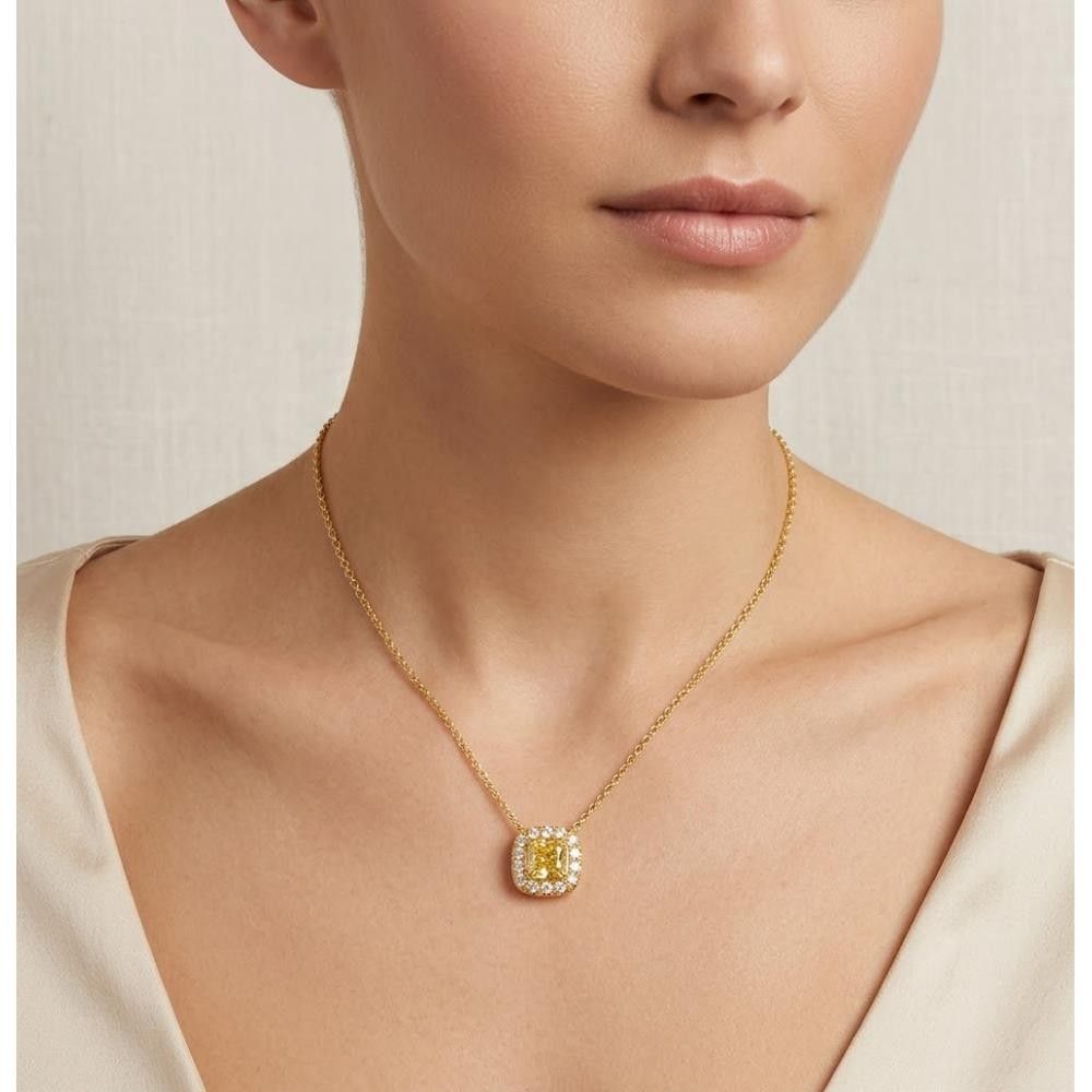 Colleir Giorgio Visconti in Oro Giallo 18 Kt e Diamanti