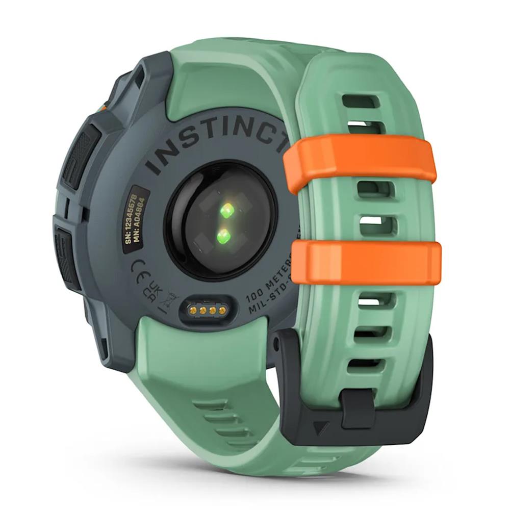 Instinct 3 – 45 mm, AMOLED