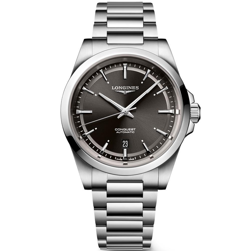 Ogni orologio è una raffinata sintesi di prestazioni ed eleganza, e racchiude in sé caratteristiche tecniche ineguagliabili. 
