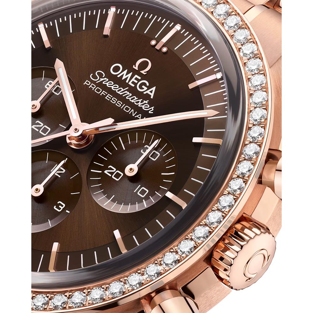 Omega Speedmaster Moonwatch Professional Oro Sedna™ 42 mm