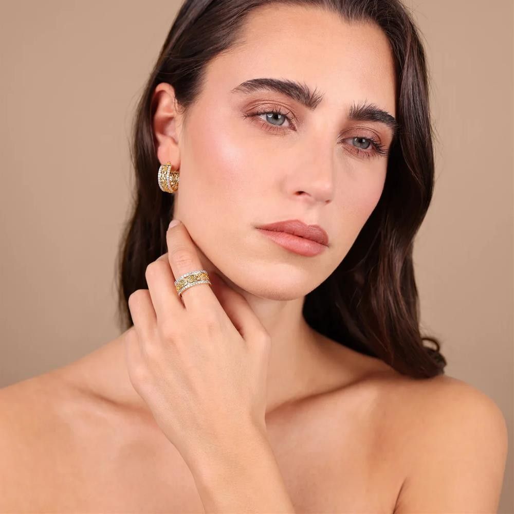 Orecchini Etrusca a Cerchio Catena Bizantina con Pavé di Cubic Zirconia